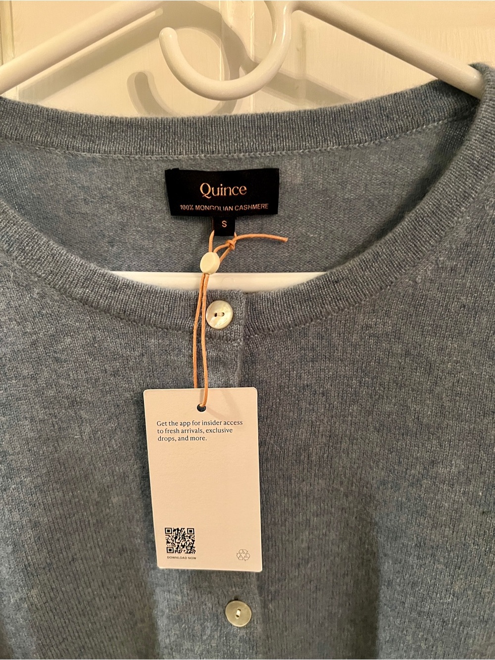 Quince NWT Mongolian Cashmere Cardigan sweater Faded Denim Blue S - Picture 5 of 7